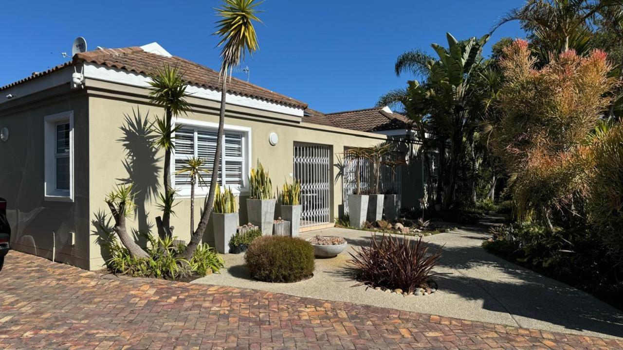 Plett57 - Self Catering - Room No1 Plettenberg Bay Exteriör bild